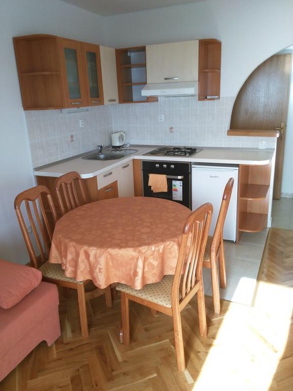 Vacation Apartments Feniks Tučepi Camera foto